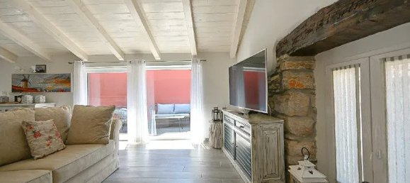 2 Schlafzimmer Stadthaus in Novigrad, Croatia, Nr. 183 5