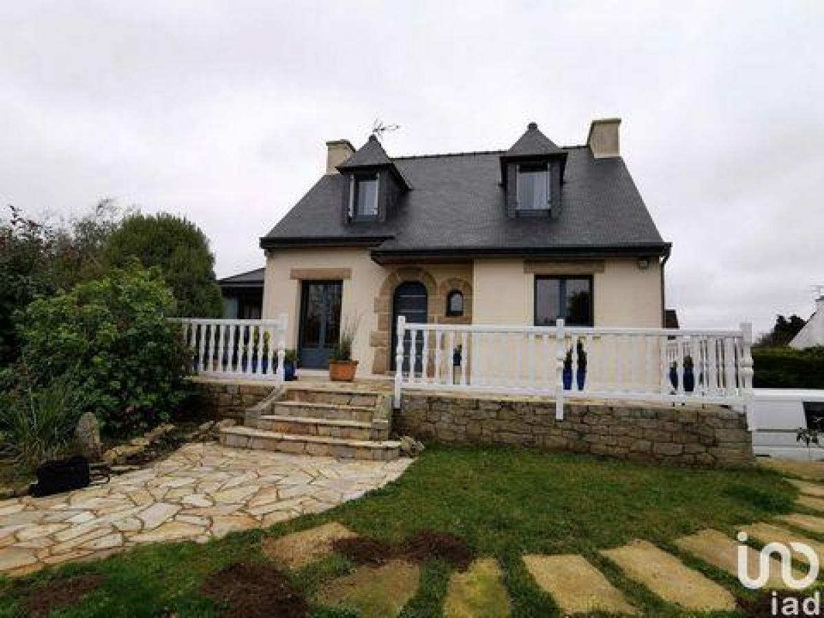 4 chambres Maison à Guingamp, France No. 9879