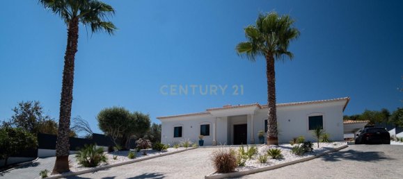 5 Schlafzimmer Villa in Loule, Portugal, Nr. 113974 29