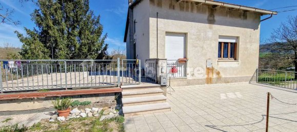 Casa de 3 dormitorios en Acqualagna, Italy No. 111917 12