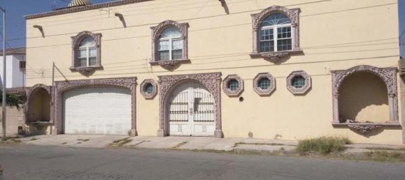 7 bedrooms House in Playa Vicente, Mexico No. 157732 2