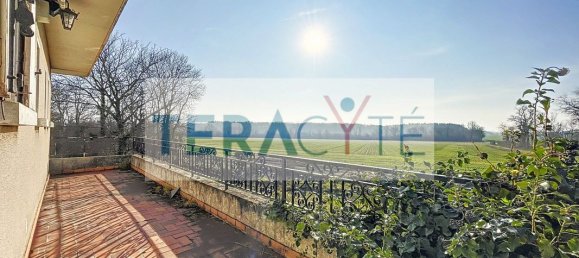 4 Schlafzimmer Haus in Saint-Andre-de-Corcy, France, Nr. 289816 10