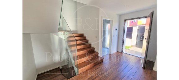 3 bedrooms House in Cascais, Portugal No. 124632 3