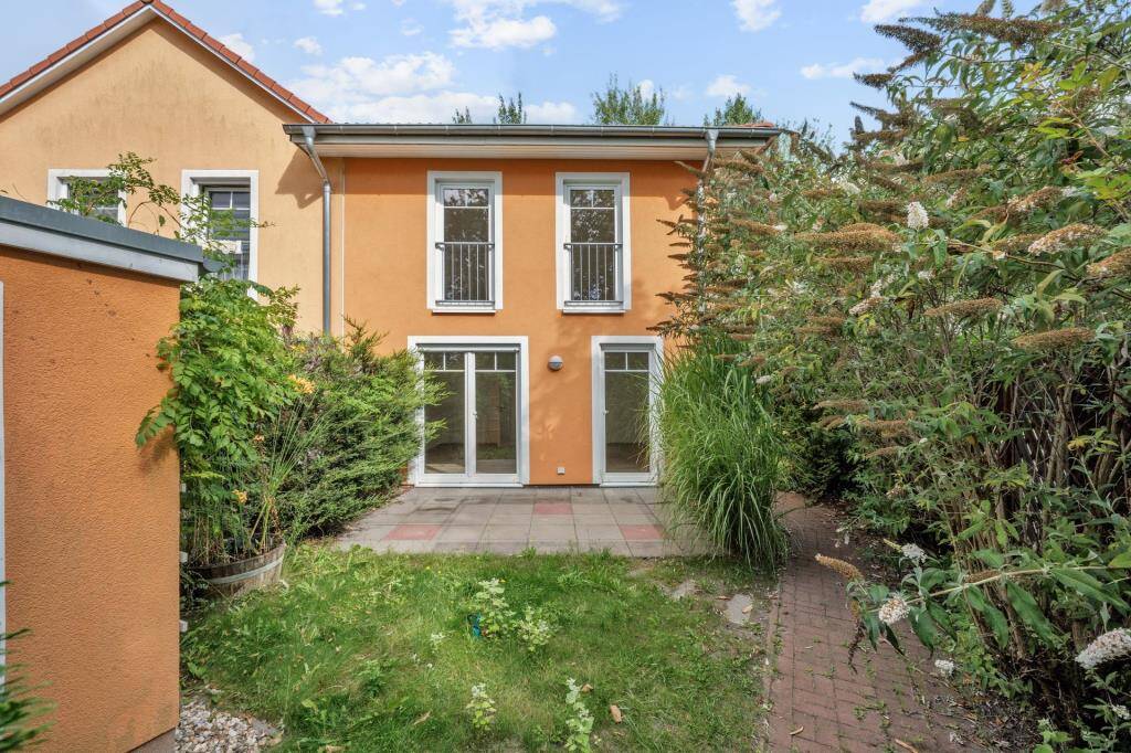 3 chambres Maison de ville à Potsdam-Mittelmark, Germany No. 273952