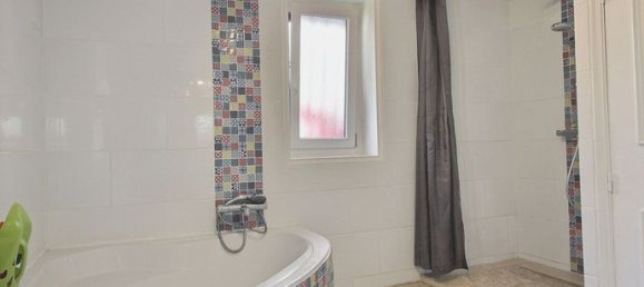 5 bedrooms House in Veauche, France No. 306059 16