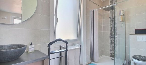 5 bedrooms House in Veauche, France No. 306059 10