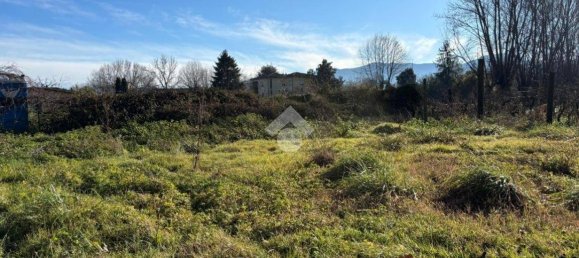 3 bedrooms House in Lucca, Italy No. 164664 5