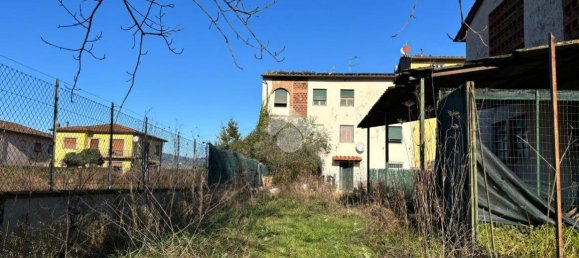 3 bedrooms House in Lucca, Italy No. 164664 4