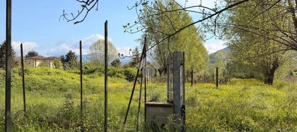 3 bedrooms House in Lucca, Italy No. 164664 20