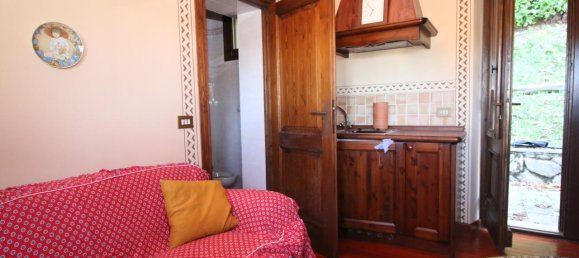 18 rooms Villa in Alta Valle Intelvi, Italy No. 13708 11