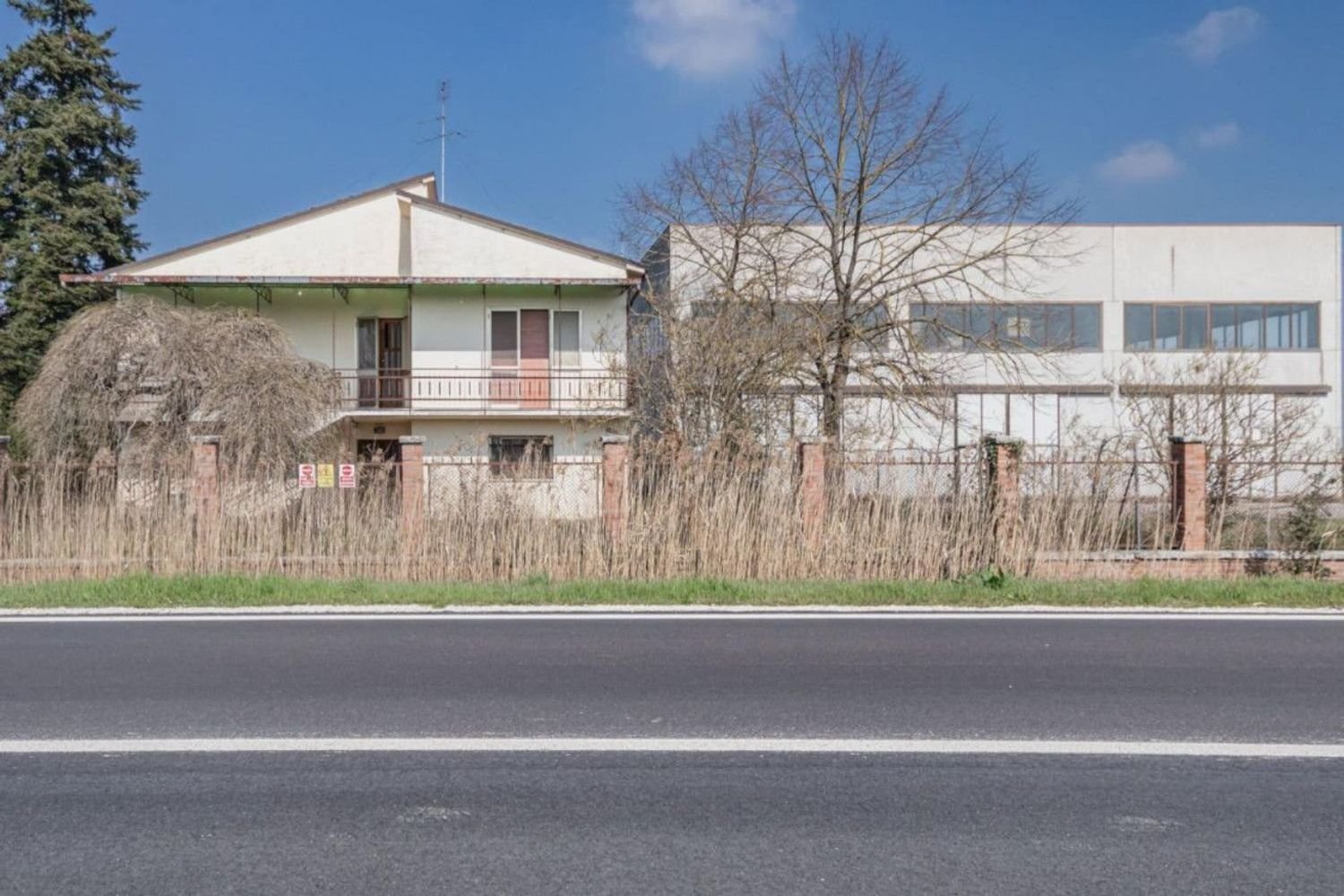 19234m² Warehouse in Conselice, Italy No. 372048