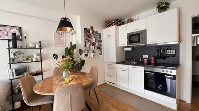 369m² Building in Graz, Austria No. 134420