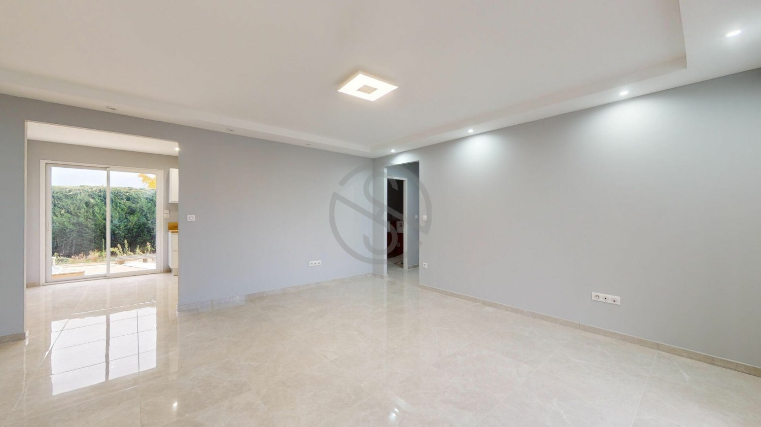 3 bedrooms Villa in Beaufort, France No. 204682