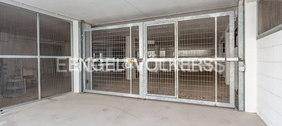 Garaje en Rome, Italy 330 m² No. 263294 8