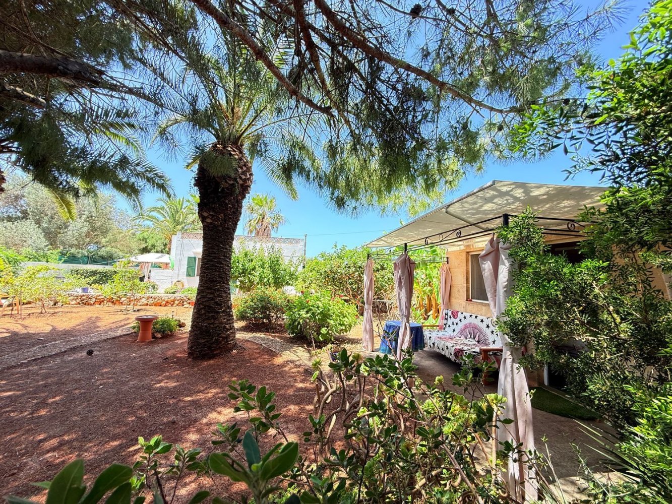 Дом с 2 спальнями в Кала Бланка, Испания № 164404