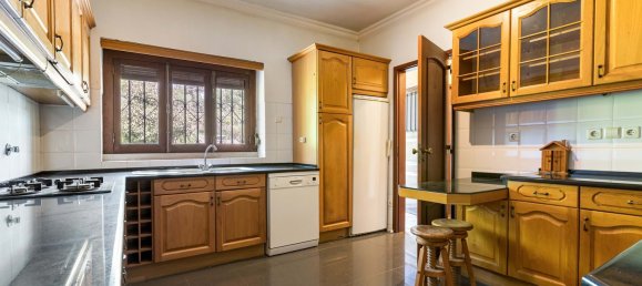 5 bedrooms Villa in Sintra, Portugal No. 219238 7