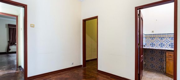 5 bedrooms Villa in Sintra, Portugal No. 219238 2