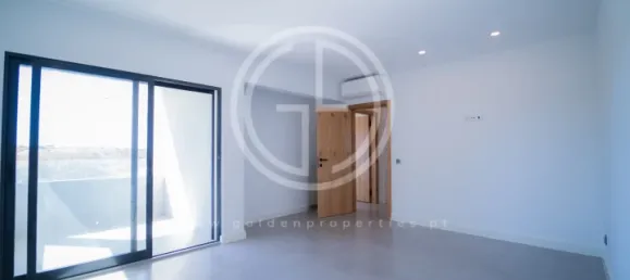 5 bedrooms House in Quarteira, Portugal No. 31890 16