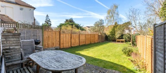 5 bedrooms House in Finchley, United Kingdom No. 3617 15