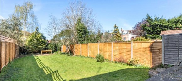 5 bedrooms House in Finchley, United Kingdom No. 3617 11