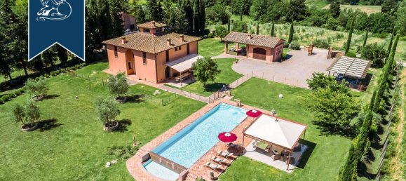 4 bedrooms Villa in Peccioli, Italy No. 305590 6