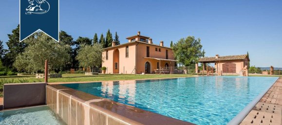 4 bedrooms Villa in Peccioli, Italy No. 305590 10