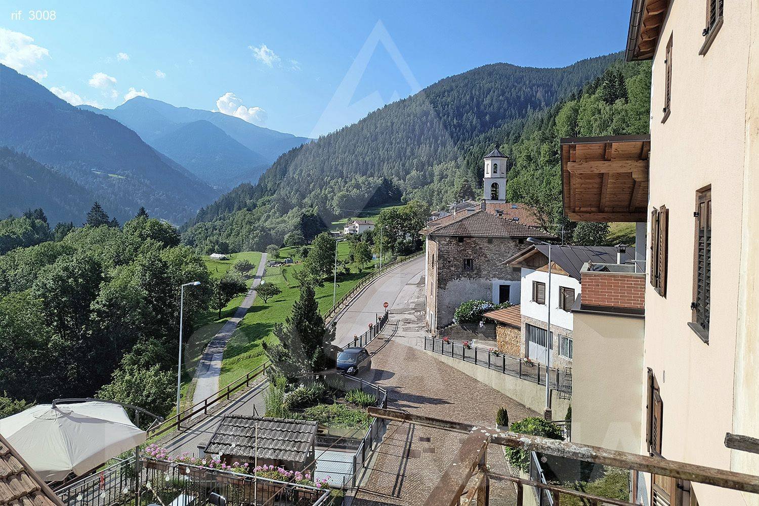 5 rooms House in Segonzano, Italy No. 201970