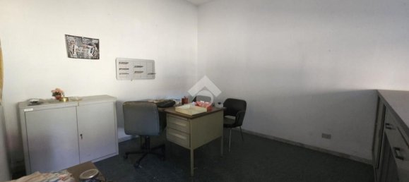 Entrepôt à San Martino dall'Argine, Italy 3700m² No. 269871 6