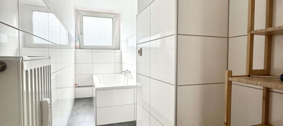 Квартира с 3 спальнями в Дуйсбург, Германия № 320020 8