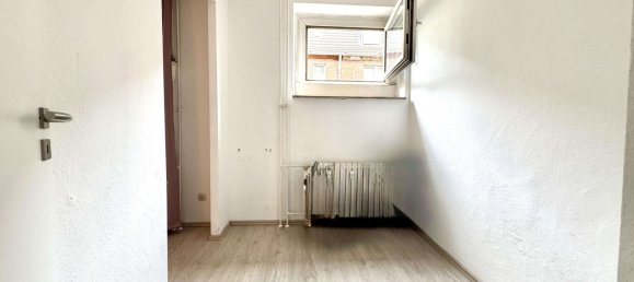 Квартира с 3 спальнями в Дуйсбург, Германия № 320020 7