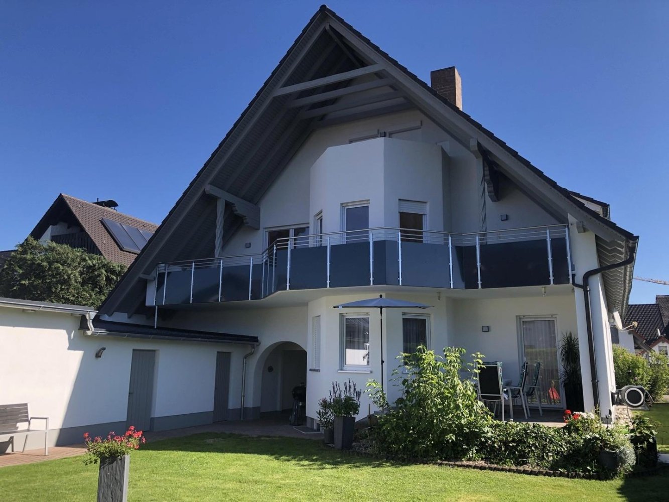 Квартира с 3 комнатами в Эрланген-Хёхштадт, Германия № 330526