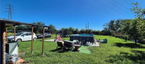 1200m² Land in Ceriano Laghetto, Italy No. 338389 3