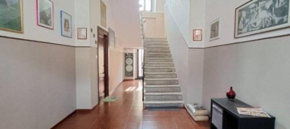Apartamento de 4 habitaciónes en Sulmona, Italy No. 107276 2