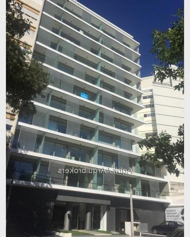 Studio in Montevideo, Uruguay No. 9256