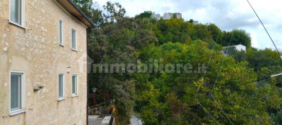 Дом с 3 спальнями в Альвито, Италия № 117196 18