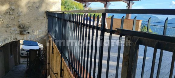 Дом с 3 спальнями в Альвито, Италия № 117196 22