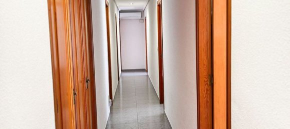 Apartamento de 3 dormitorios en Benicarló, Spain No. 147691 8