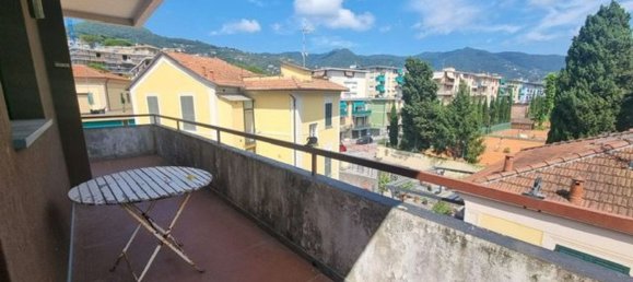 Квартира с 2 комнатами в Рапалло, Италия № 12647 6