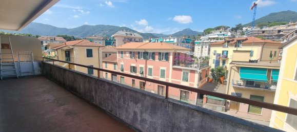 Квартира с 2 комнатами в Рапалло, Италия № 12647 11