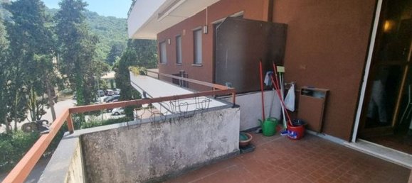 Квартира с 2 комнатами в Рапалло, Италия № 12647 9