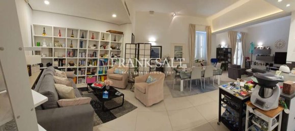 2 bedrooms Apartment in Sliema, Malta No. 8874 2