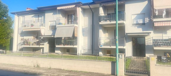 4 bedrooms Apartment in Porto Mantovano, Italy No. 359705 28