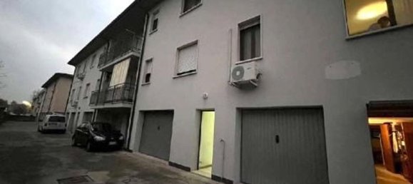 4 bedrooms Apartment in Porto Mantovano, Italy No. 359705 20