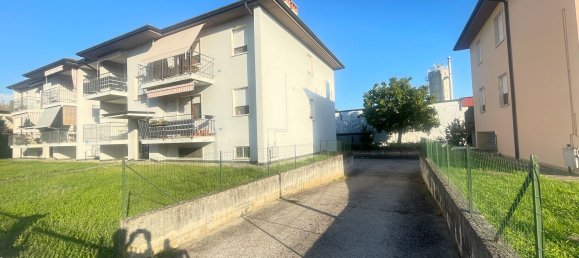 4 bedrooms Apartment in Porto Mantovano, Italy No. 359705 29