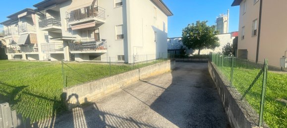 4 bedrooms Apartment in Porto Mantovano, Italy No. 359705 30