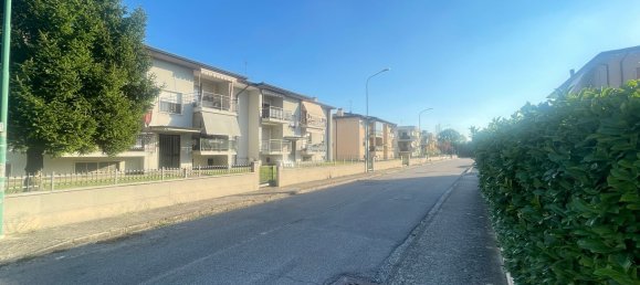 4 bedrooms Apartment in Porto Mantovano, Italy No. 359705 26