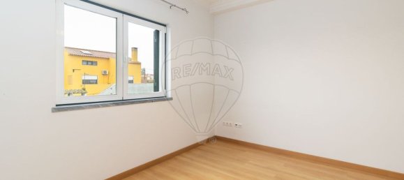 Дом с 4 спальнями в Мойта, Португалия № 181103 5