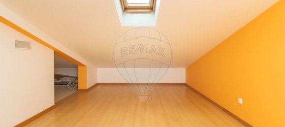 Дом с 4 спальнями в Мойта, Португалия № 181103 13