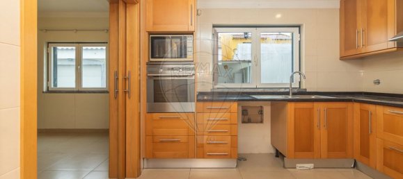 Дом с 4 спальнями в Мойта, Португалия № 181103 25