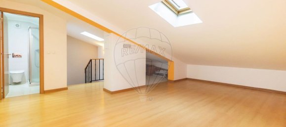 Дом с 4 спальнями в Мойта, Португалия № 181103 6